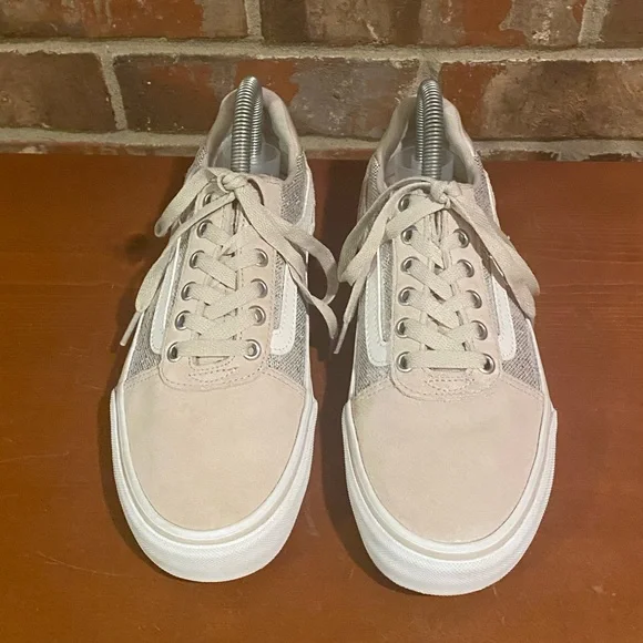 Women's VANS - Picture 3 of 8